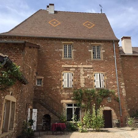 Leynes Le Vieux Chateau Bed & Breakfast エクステリア 写真
