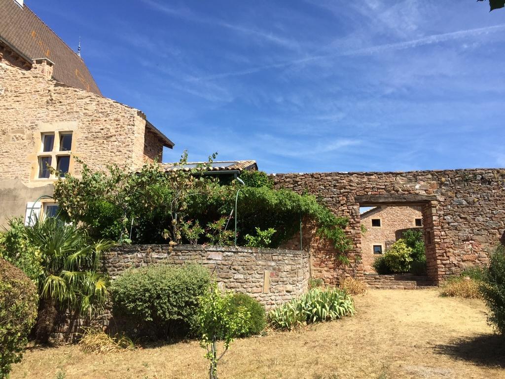 Leynes Le Vieux Chateau Bed & Breakfast 部屋 写真